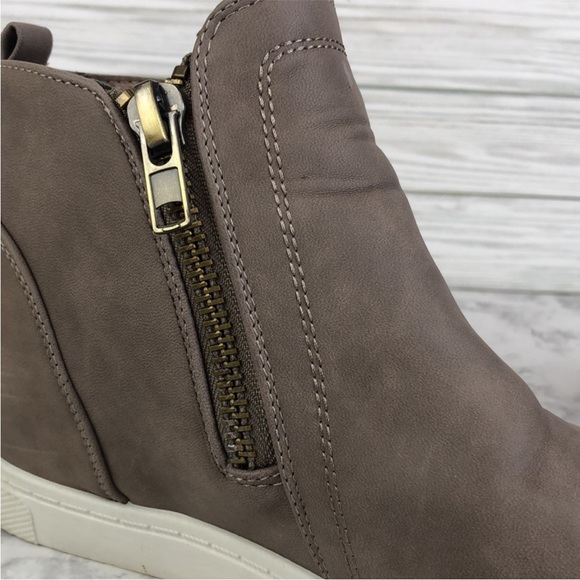 Taupe wedge shoes - Picture 6 of 9